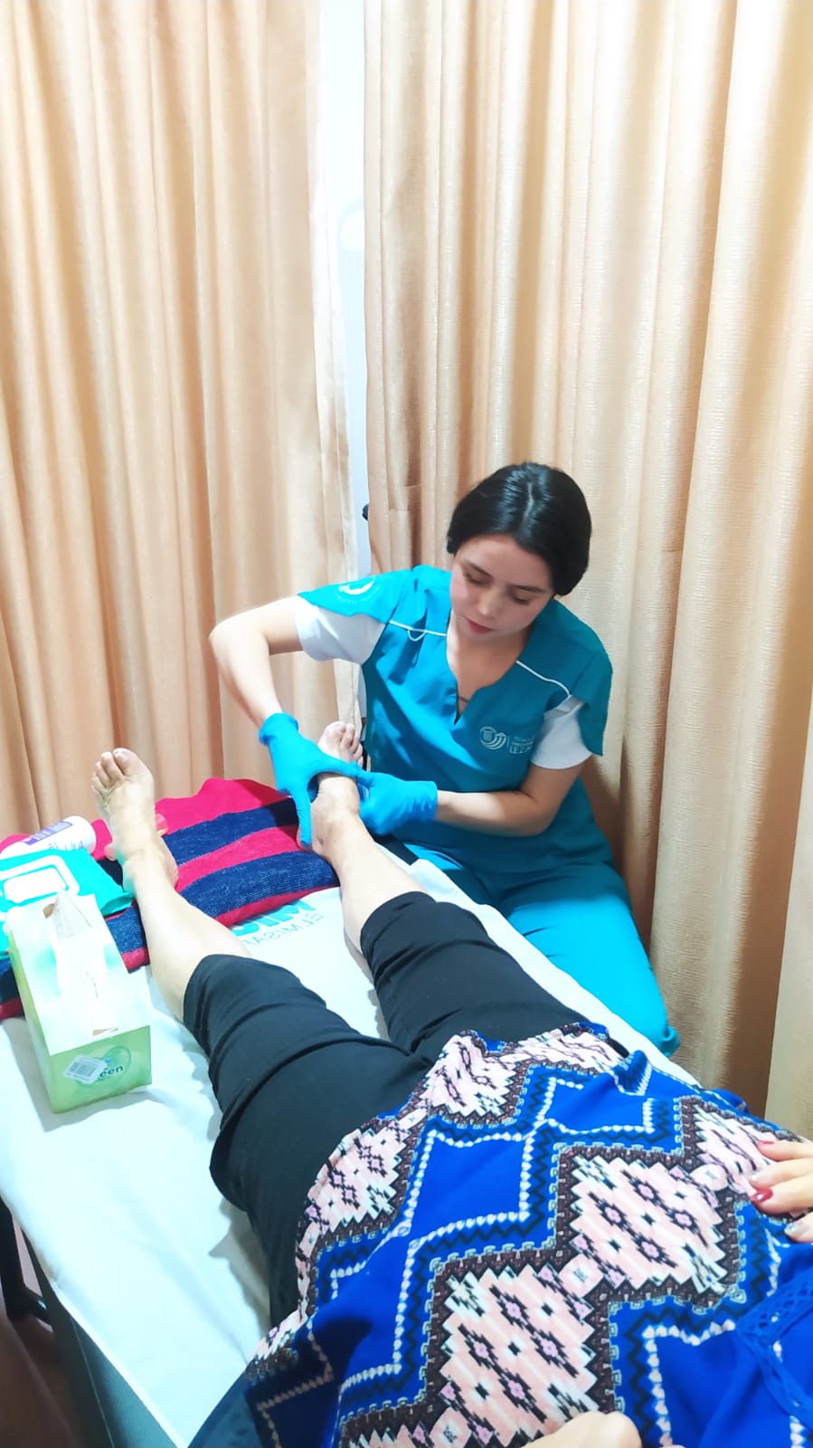 Atención terapéutica en extremidades inferiores